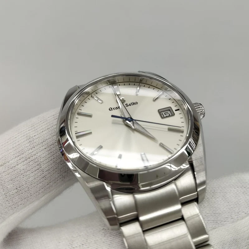 GRAND SEIKO Quarz-Armbanduhr SBGX351