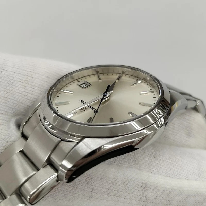 GRAND SEIKO Quarz-Armbanduhr SBGX351