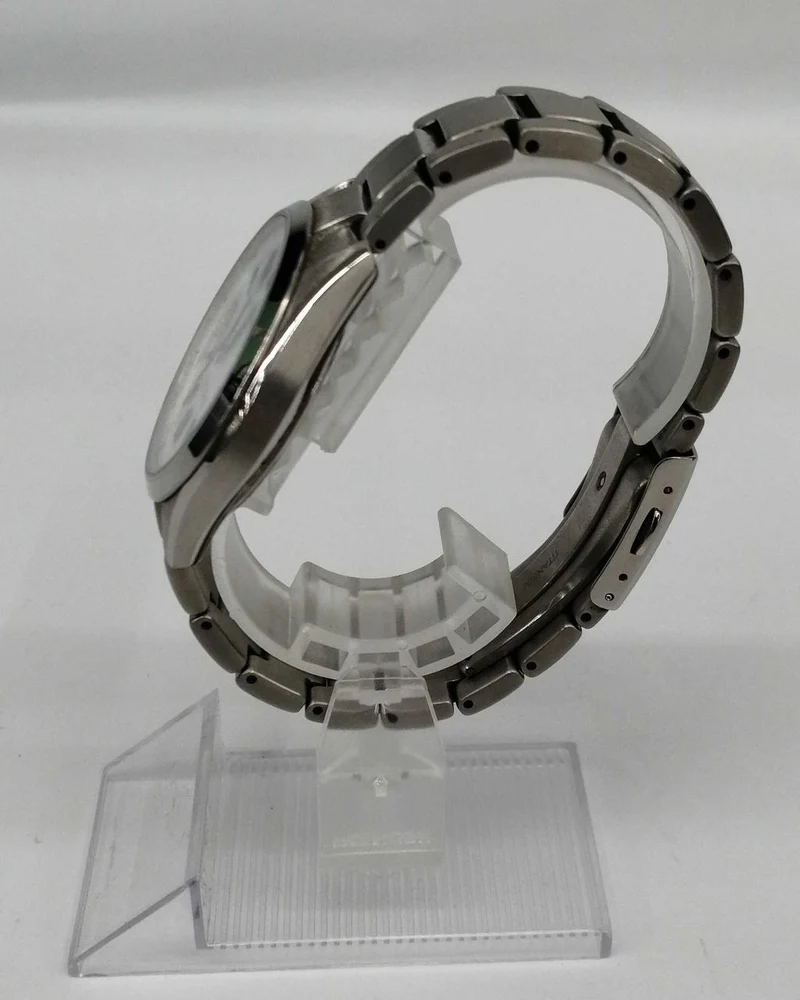 SEIKO Brightz Funkgesteuerte Solarleuchte 7B24-OBHOSAGZO79