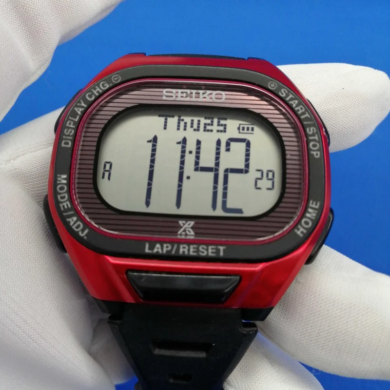 SEIKO Solar-Armbanduhr S690-00A0