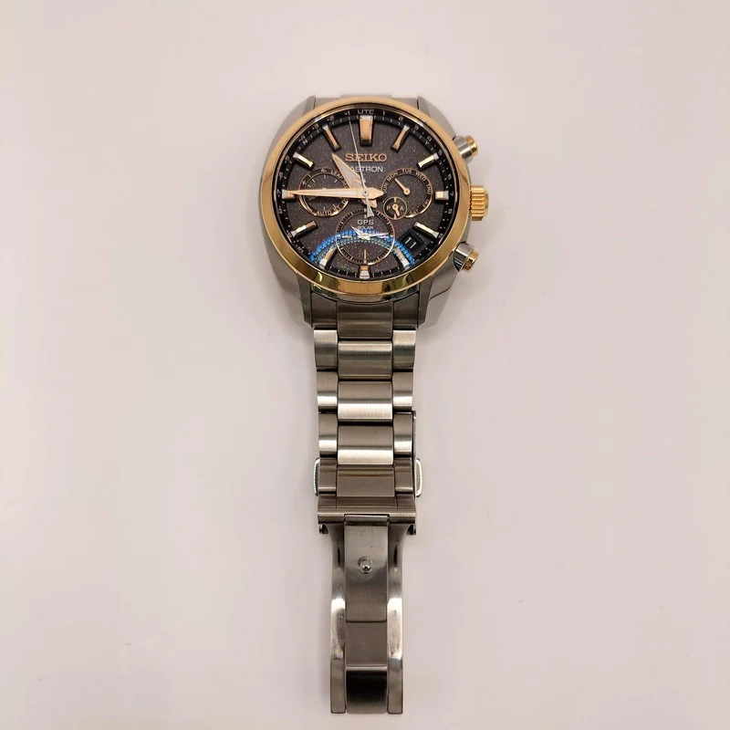 SEIKO Astron 500-teilige limitierte Funkuhr SBXC062