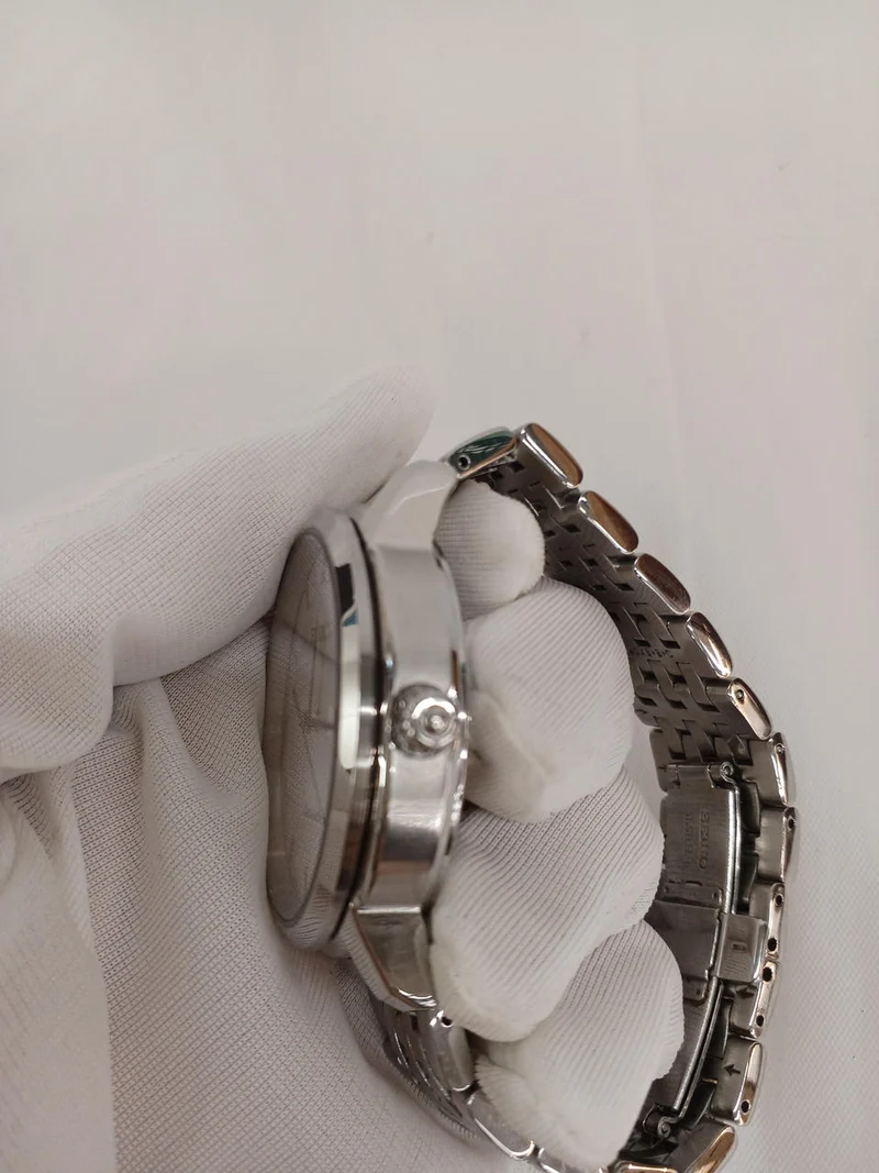 SEIKO Automatik-Armbanduhr 4R36-04E0