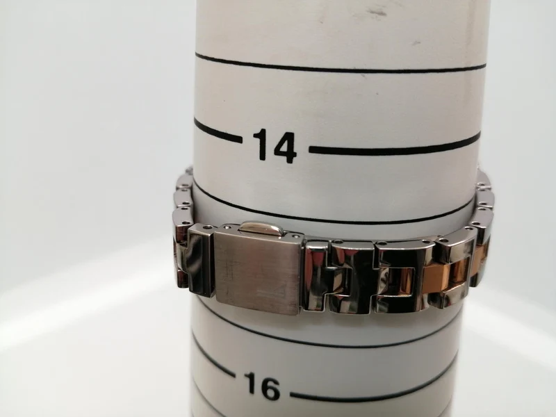 SEIKO Solar-Funk-Armbanduhr 1B25-0AJ0