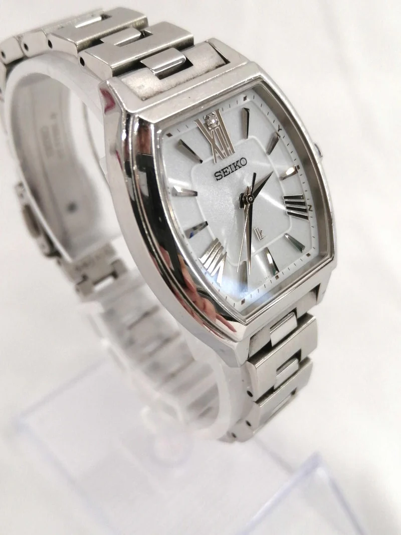 SEIKO LUKIA Funkgesteuerte Solaruhr 3B51-0AM0