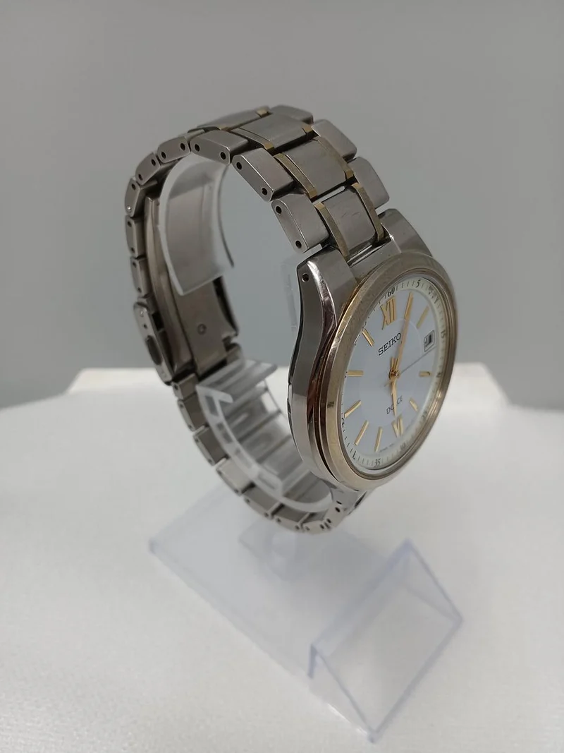 SEIKO Solaruhr 7B24-0AX0