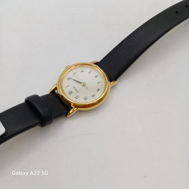 SEIKO Quarz-Armbanduhr AVENUE 1F21-0010