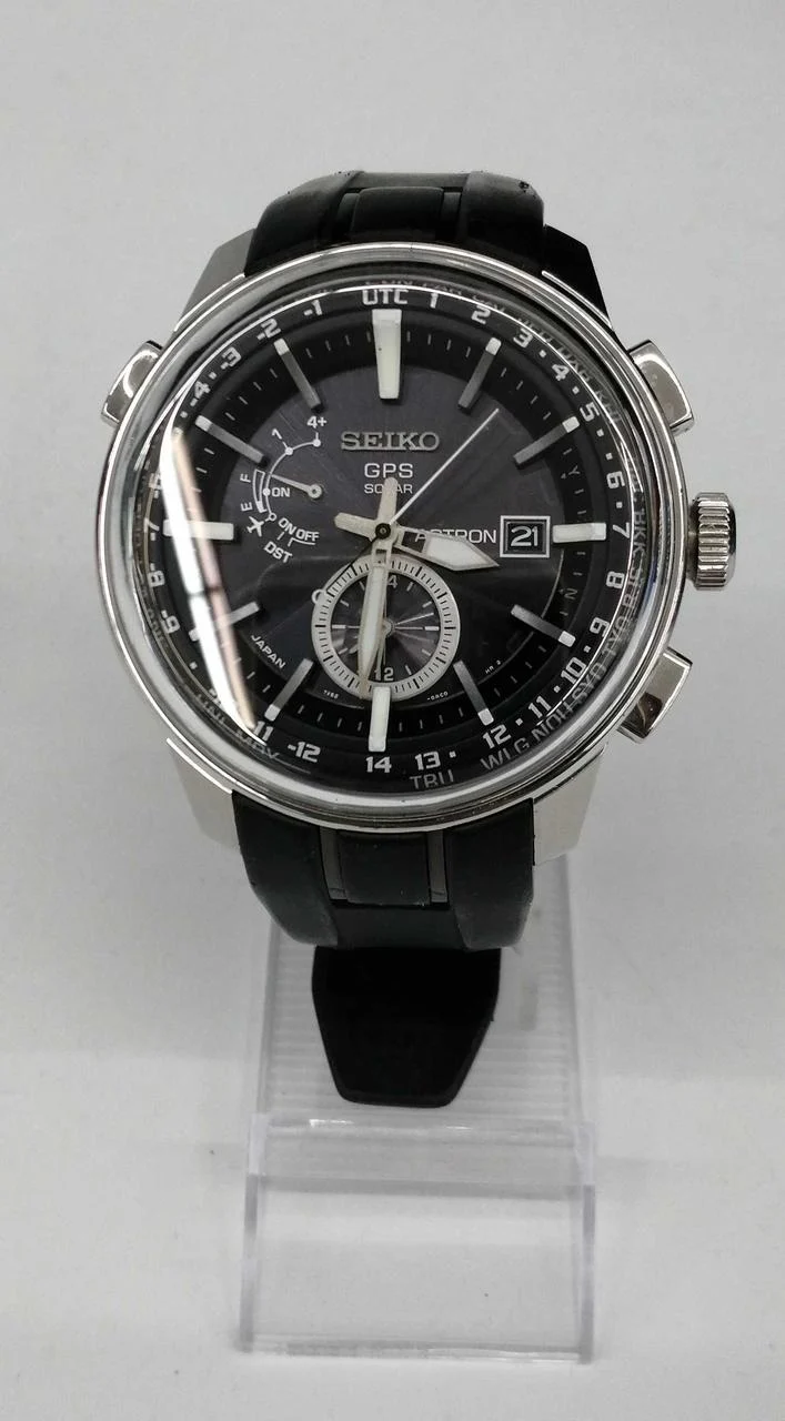 SEIKO ASTRON Funkgesteuerte Solar-Armbanduhr 7X52OAKO