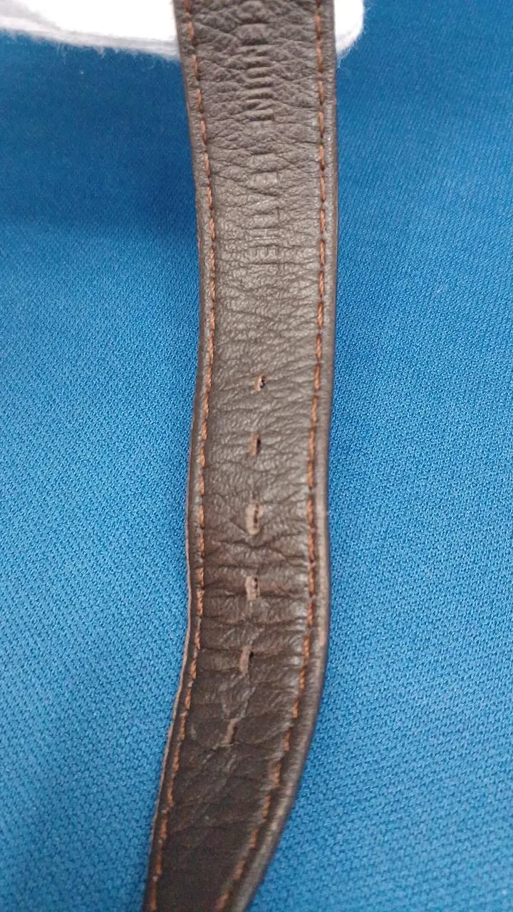 SEIKO Goldene quadratische Quarz-Armbanduhr 9021-5160