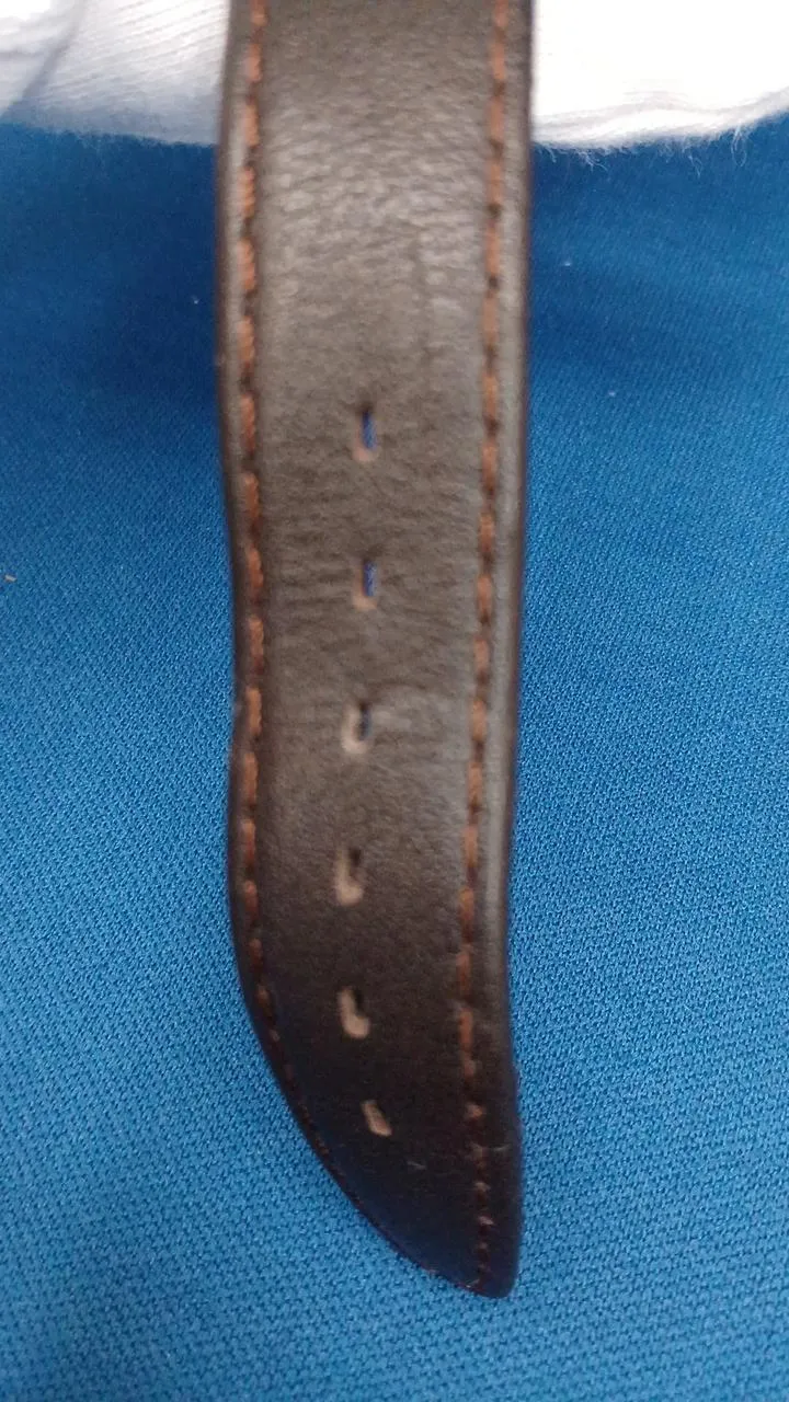 SEIKO Goldene quadratische Quarz-Armbanduhr 9021-5160