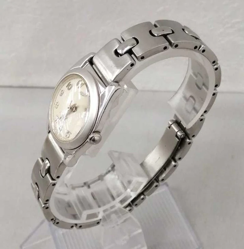 SEIKO SEIKO LUKIA Quarz-Armbanduhr 4N21-0980