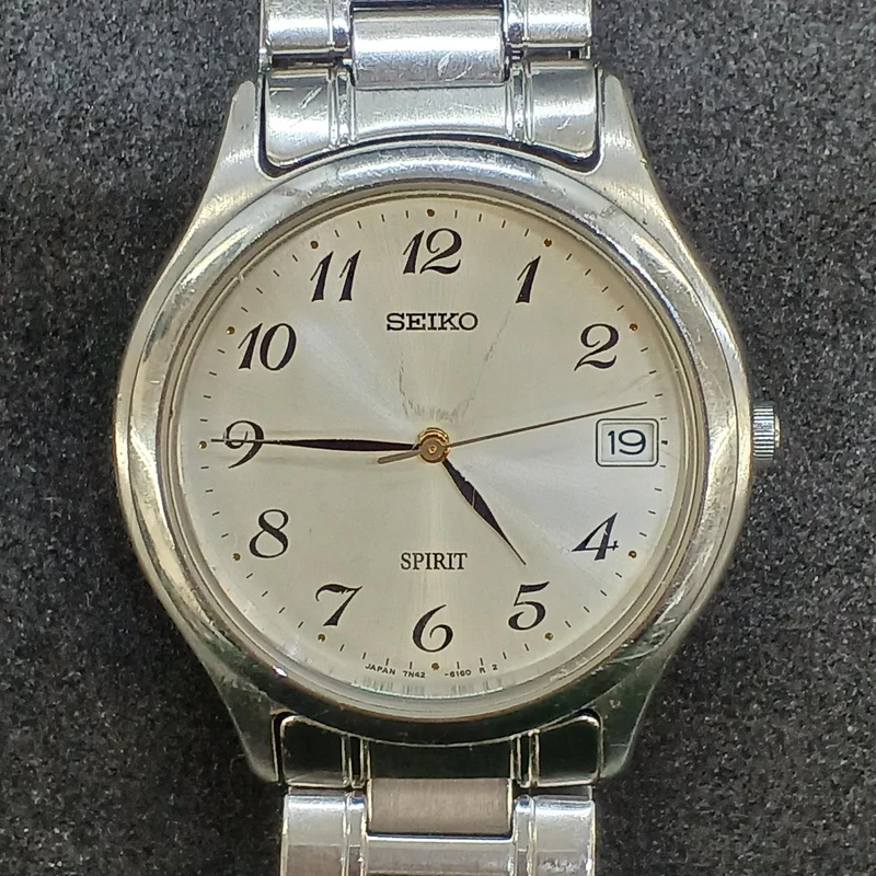 SEIKO Analog Quartz 7N42-6110