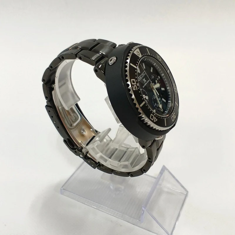 SEIKO Armbanduhr V175-0DV0