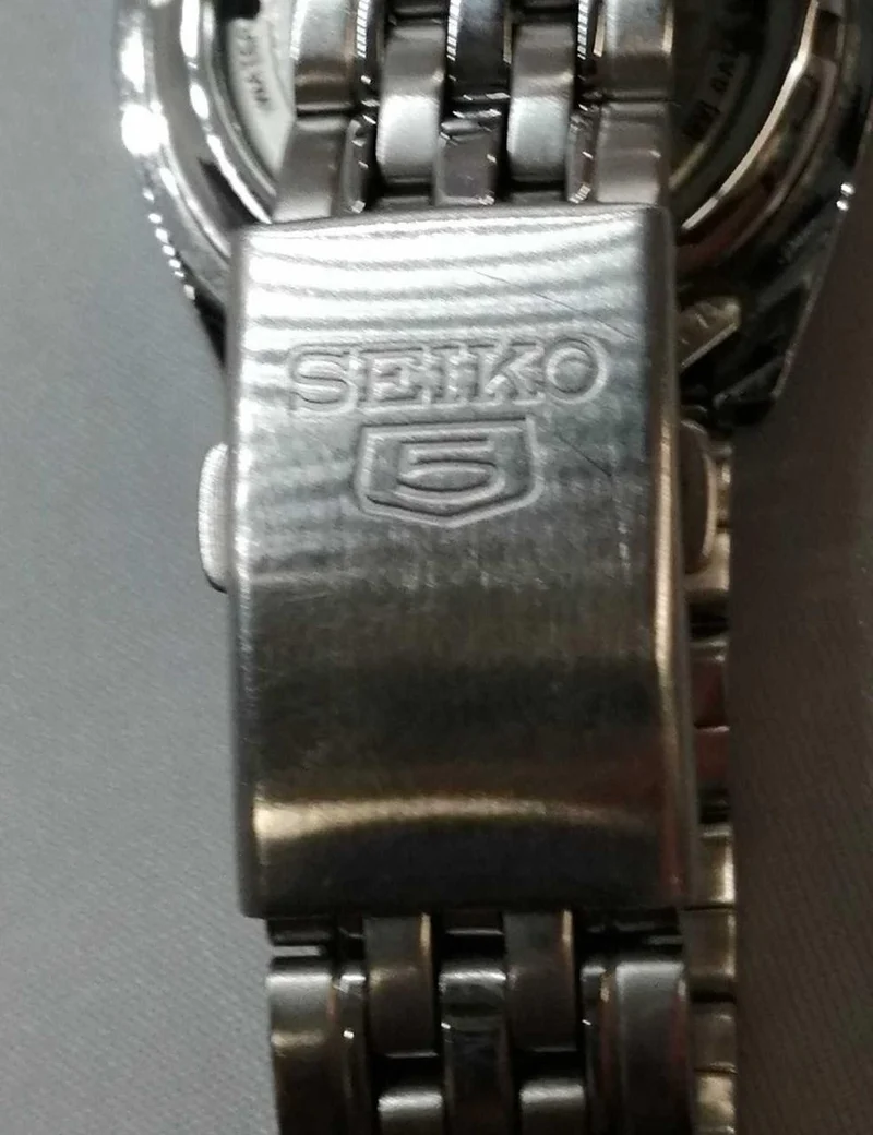 SEIKO 5 Automatik-Armbanduhr 7S26-01V0