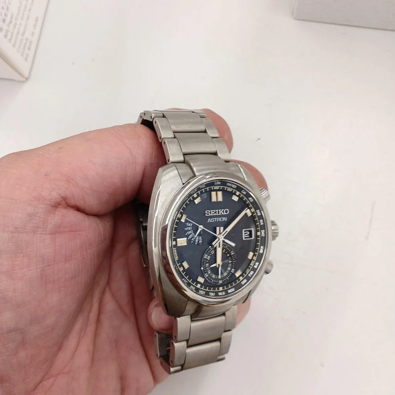SEIKO ASTRON Funkgesteuerte Solar 8B63-0AZ0