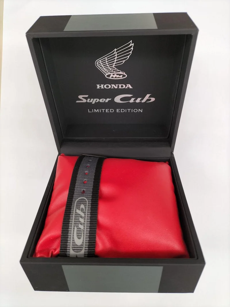 SEIKO Armbanduhren SRPJ75K1