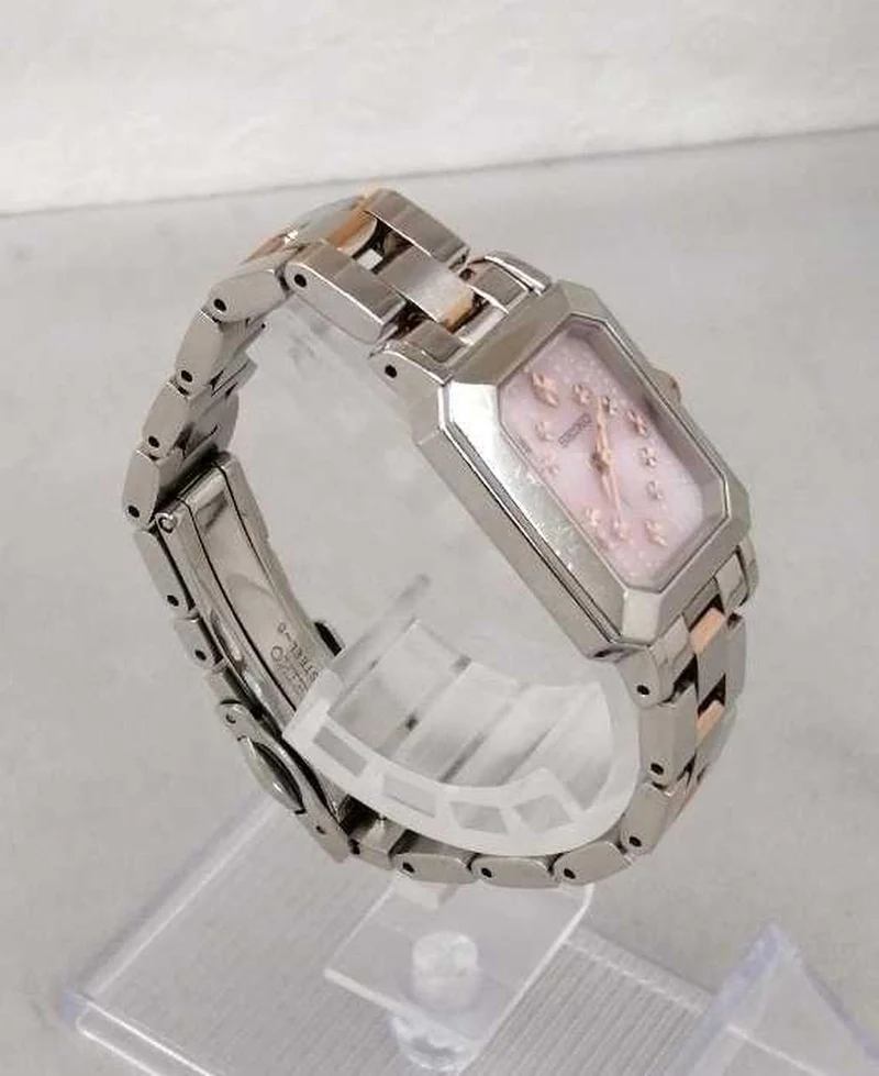 SEIKO SEIKIO Lukia Solar-Armbanduhr V111-OBHO
