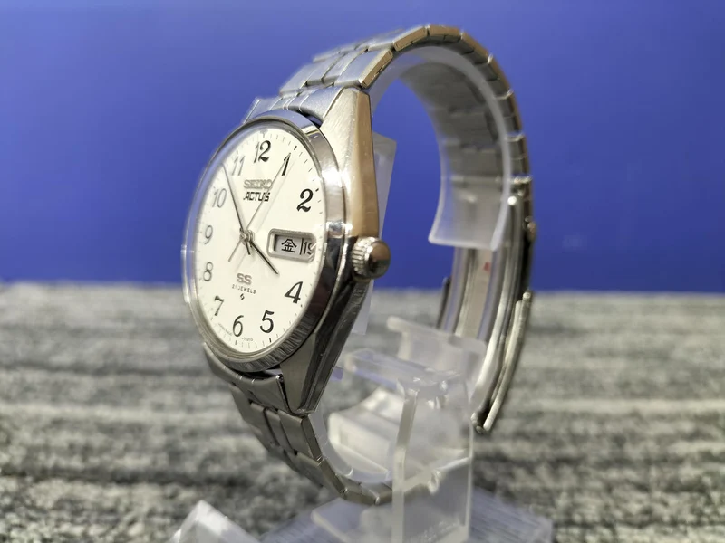 [SCHROTT] SEIKO [Keine Garantie, wie besehen] Automatikuhr 6306-7010