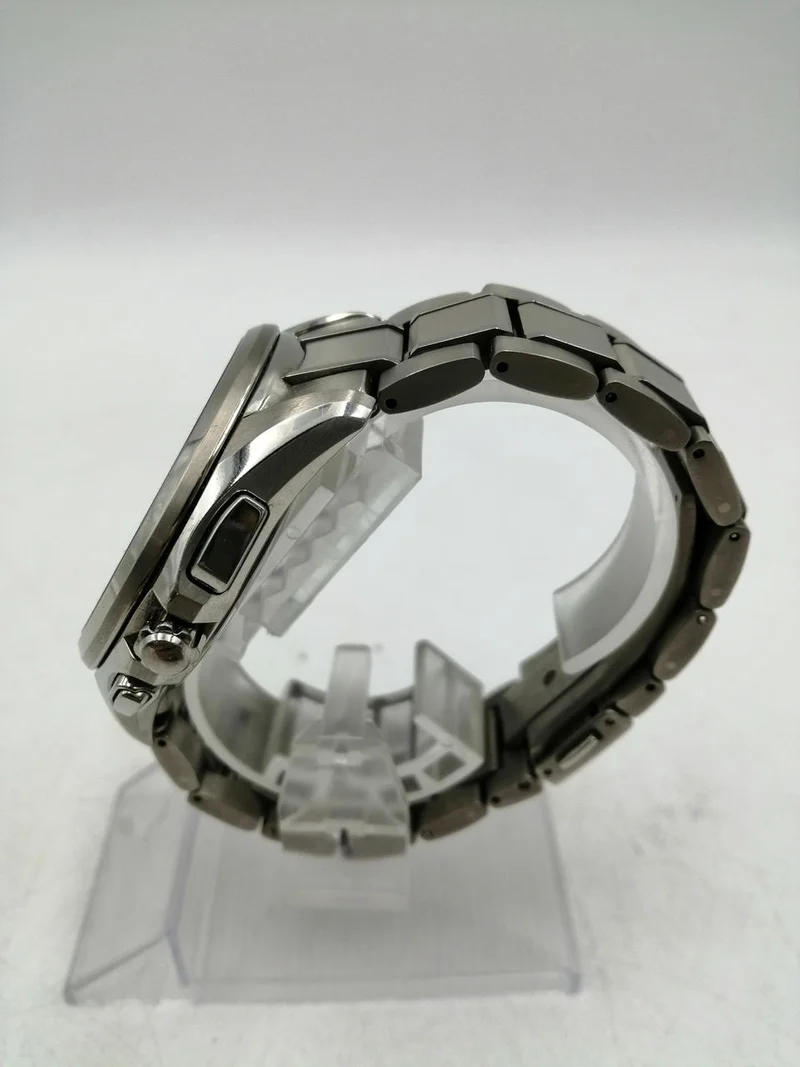 SEIKO Funkgesteuerte Solar-Armbanduhr 8B63-0AV0