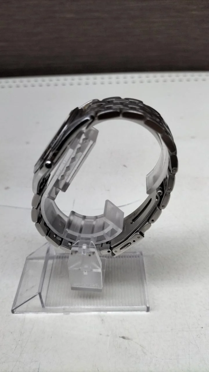 SEIKO Quarz (Stahl) 8J41-6160 Zifferblattfleck