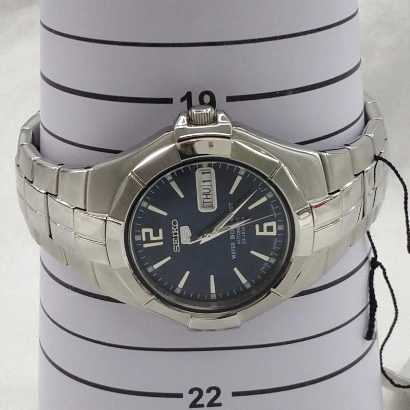 SEIKO Automatik-Armbanduhr 7S36-02J0