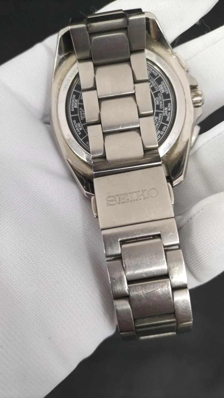 SEIKO Radio Solar 8B54-0AW0