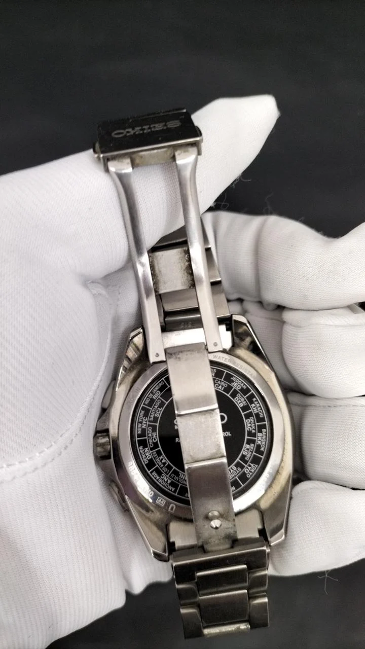SEIKO Radio Solar 8B54-0AW0