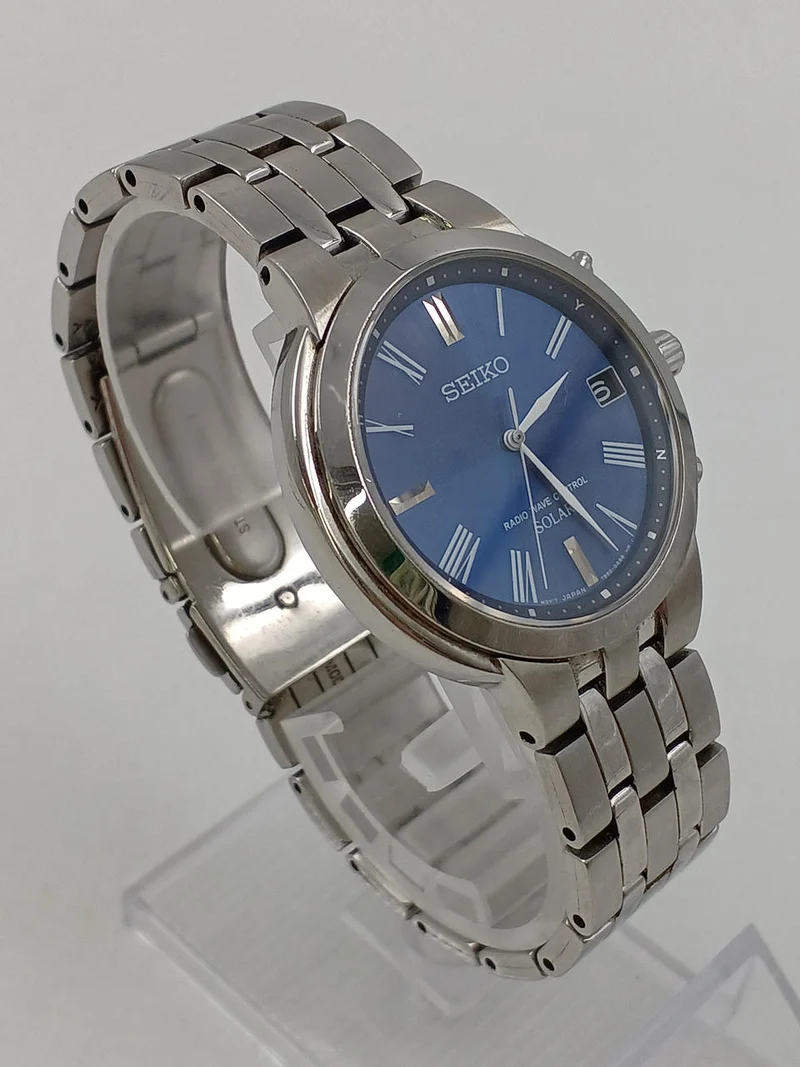 SEIKO SPIRIT Funkgesteuerte Solarleuchte SBTM185