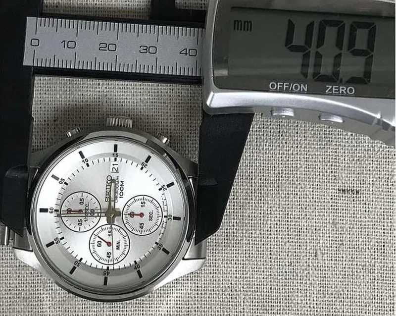 SEIKO Quarz-Armbanduhr 4T57-00G0
