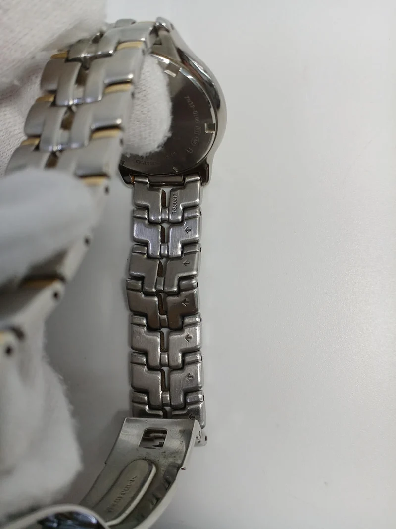 SEIKO Quarz-Analog-Armbanduhr 7N32-0100