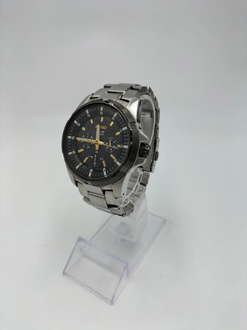 SEIKO Solar-Armbanduhr V14J-0BK0