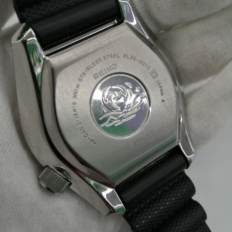 SEIKO Prospex Marine Master 8L35-0010