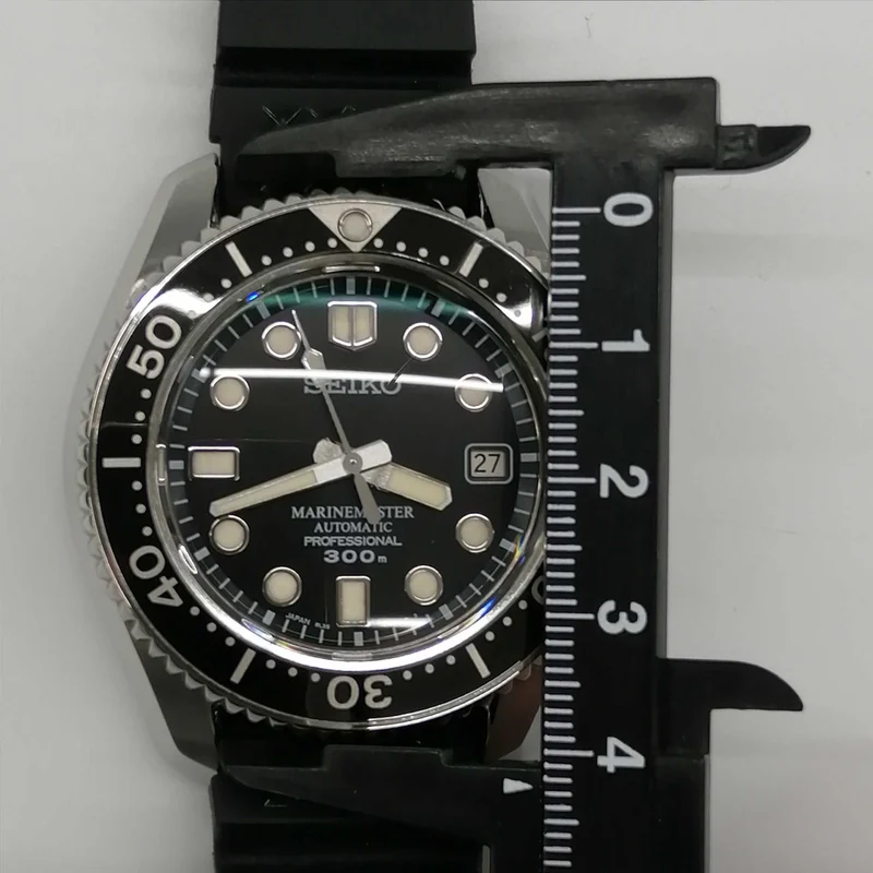 SEIKO Prospex Marine Master 8L35-0010