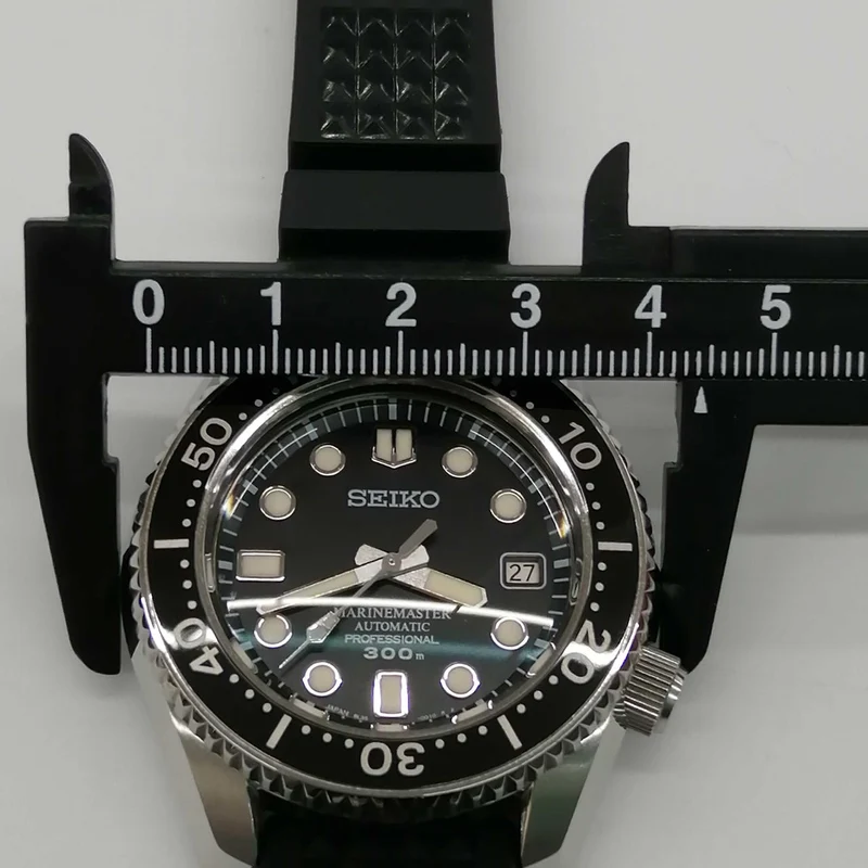 SEIKO Prospex Marine Master 8L35-0010