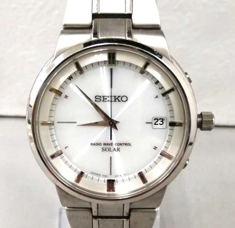 SEIKO Solar-Armbanduhr 7B24-0AZ0
