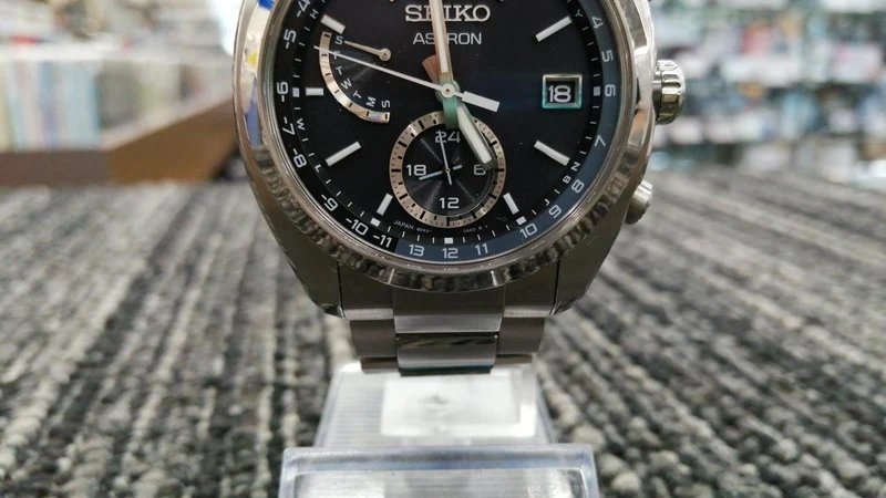 SEIKO ASTRON SBXY015 Armbanduhr