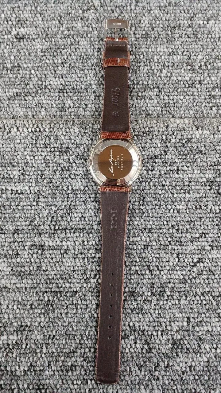 SEIKO Armbanduhr mit Handaufzug 6220-7020