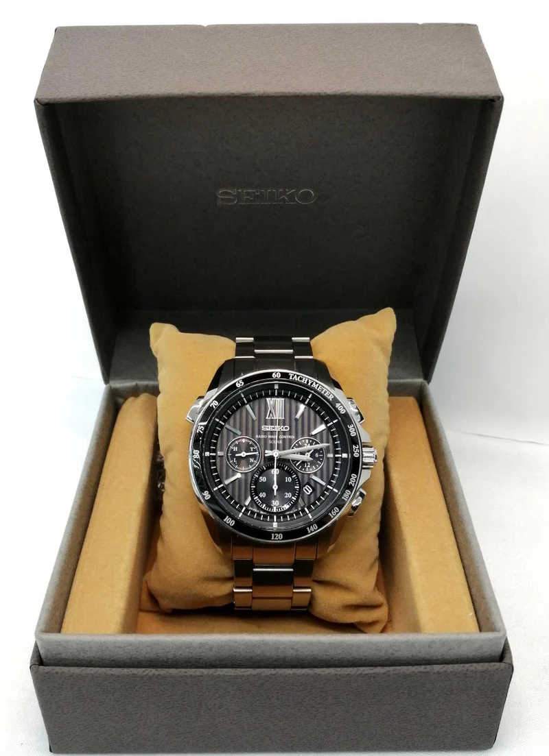 SEIKO Quartz 8B82-0AL0