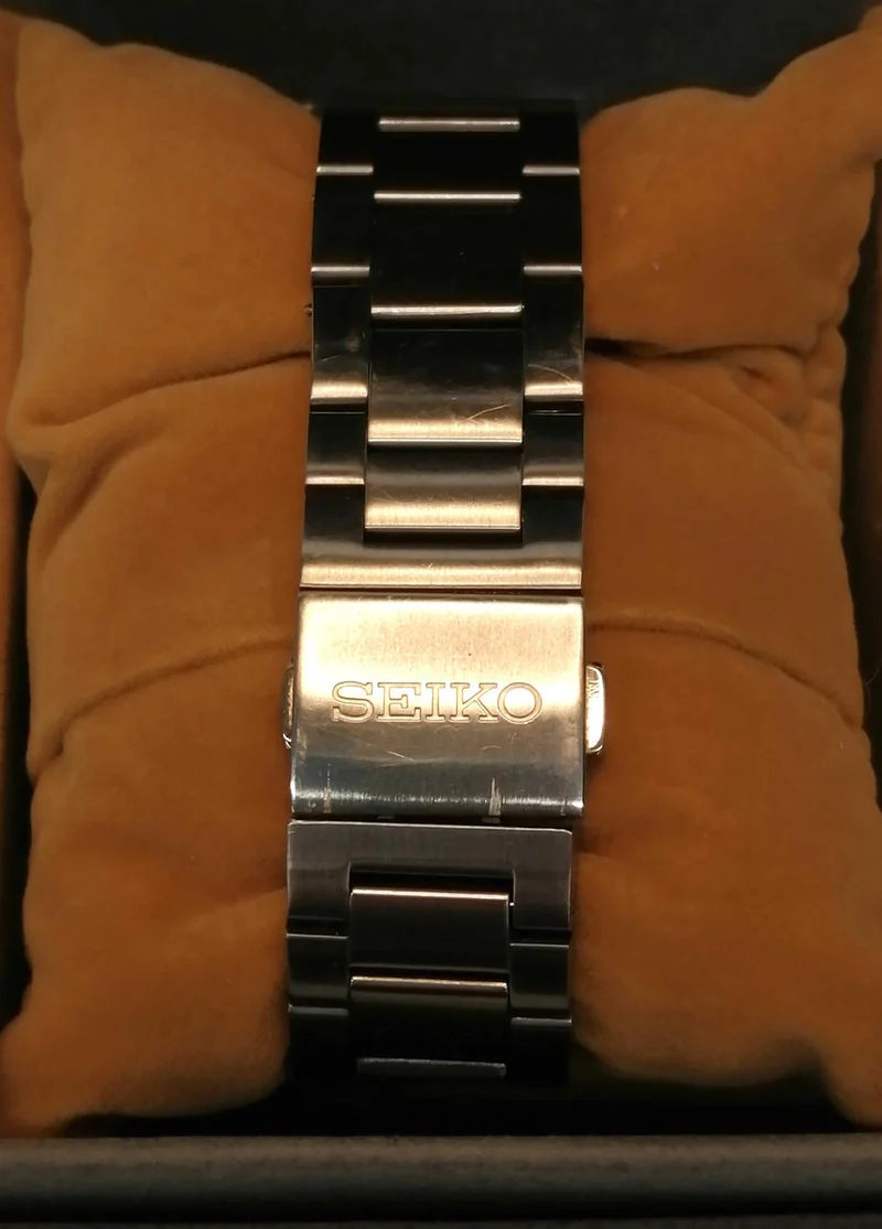 SEIKO Quartz 8B82-0AL0