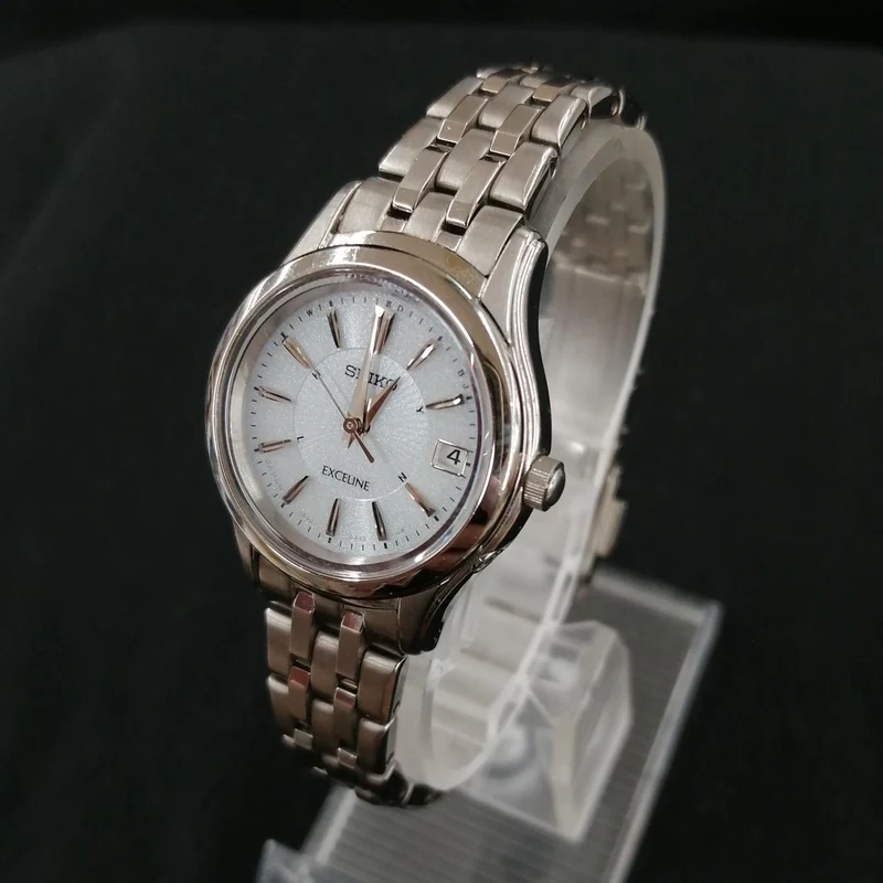 SEIKO Funkgesteuerte Solaruhr Exceline 1B22-0AM0