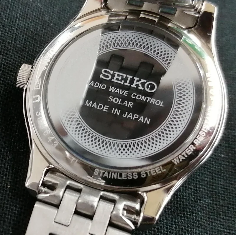 SEIKO Funkgesteuerte Solaruhr Exceline 1B22-0AM0