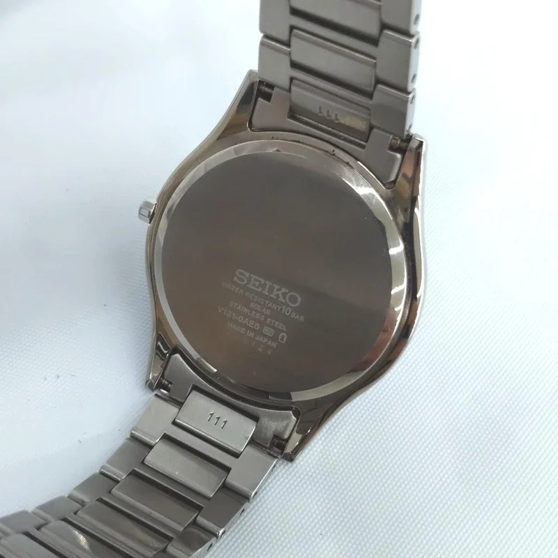 SEIKO Quarz-Armbanduhr V131-0AE0