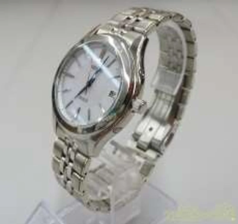 SEIKO DOLCE Funkgesteuerte Solar-Armbanduhr SAD2081