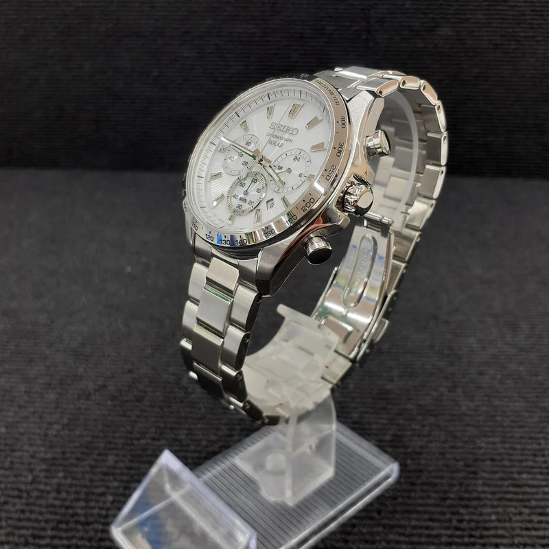 SEIKO Solar-Armbanduhr V175-0FD0
