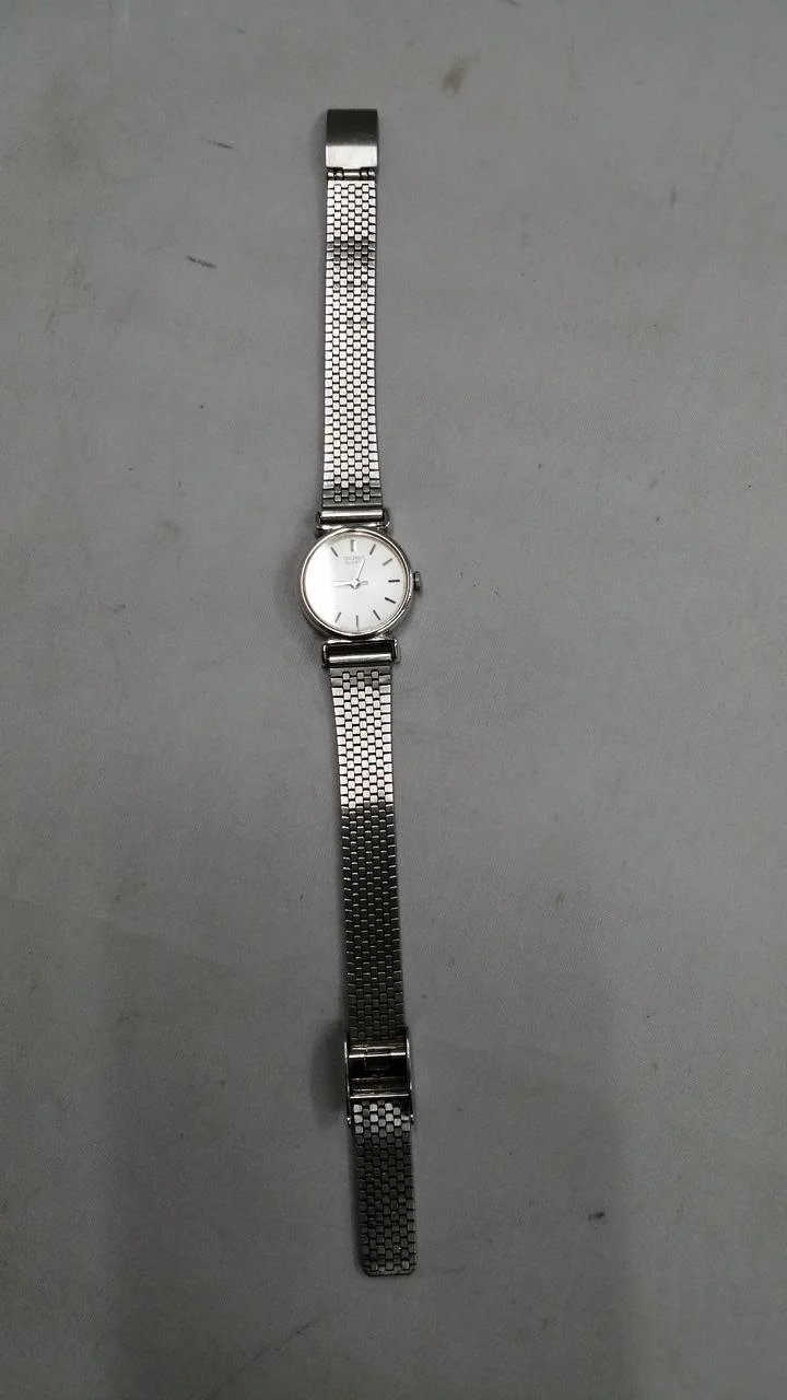 SEIKO Quarz-Armbanduhr 2C21-0110
