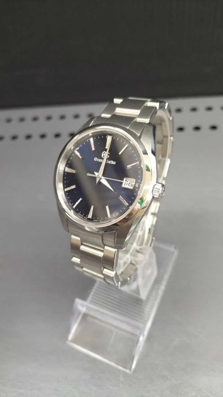 GRAND SEIKO Quarz-Analog-Armbanduhr SGBP013