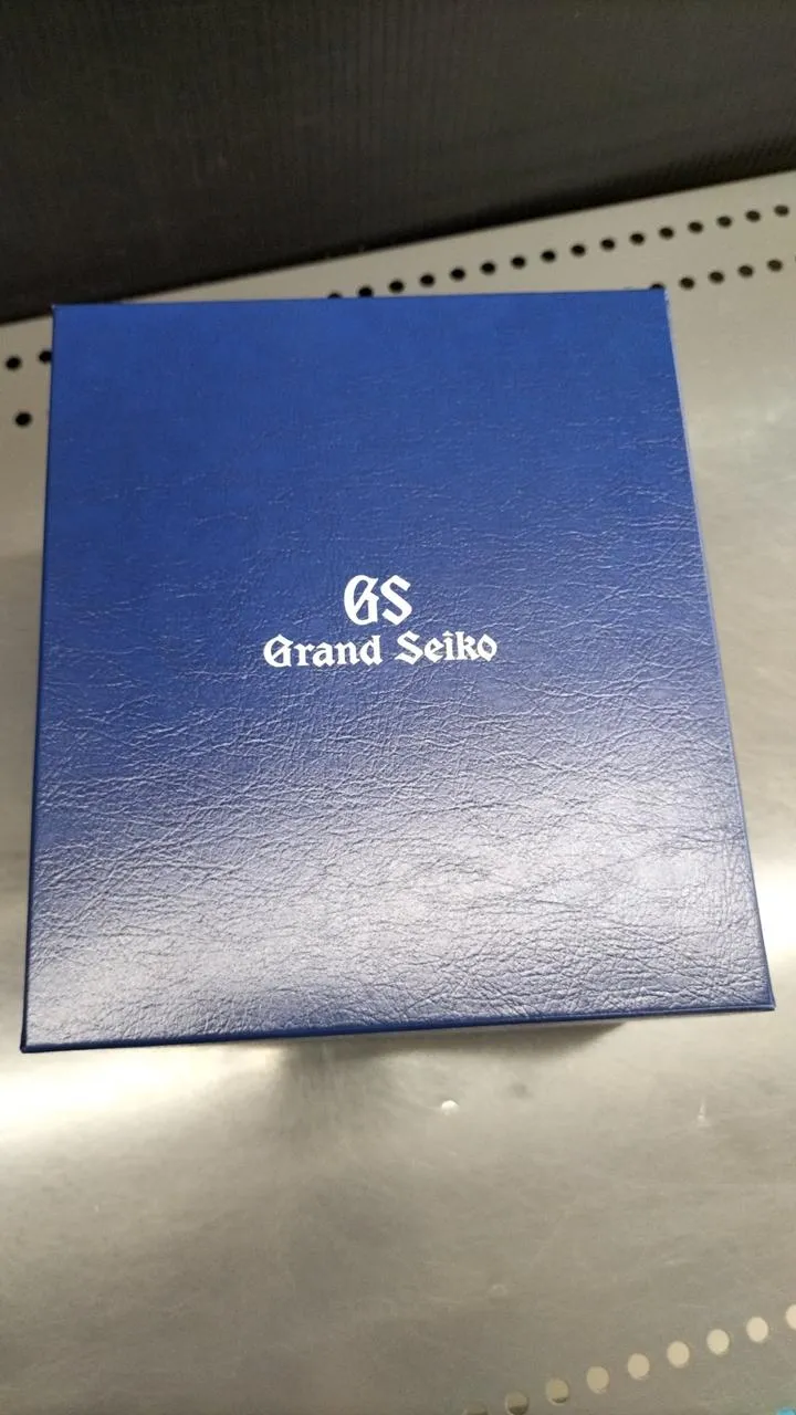 GRAND SEIKO Quarz-Analog-Armbanduhr SGBP013