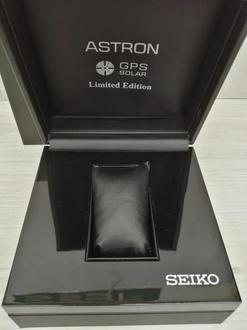 SEIKO Astron 9P Diamond Limited Edition SBXB083 8X53-0AP0