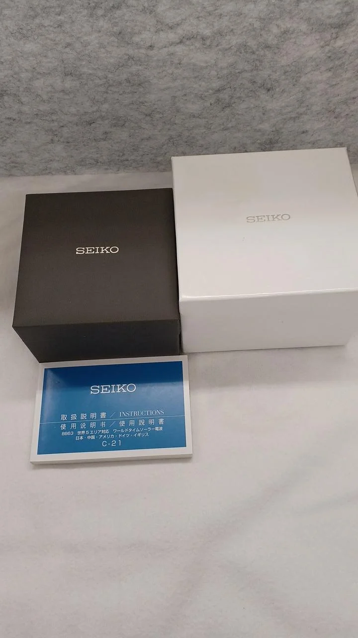 SEIKO Solar Funkgesteuerte Quarzuhr ASTRON 8B63-0BA0