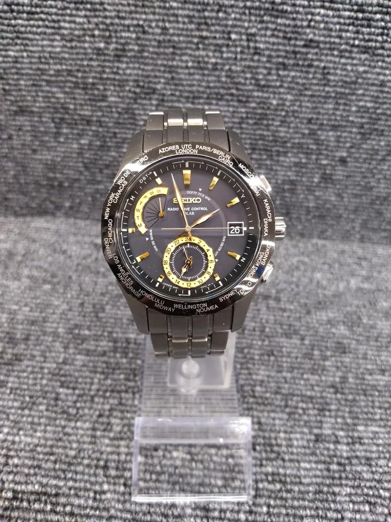 SEIKO Funkgesteuerte Solar-Armbanduhr 8B53-0AA0