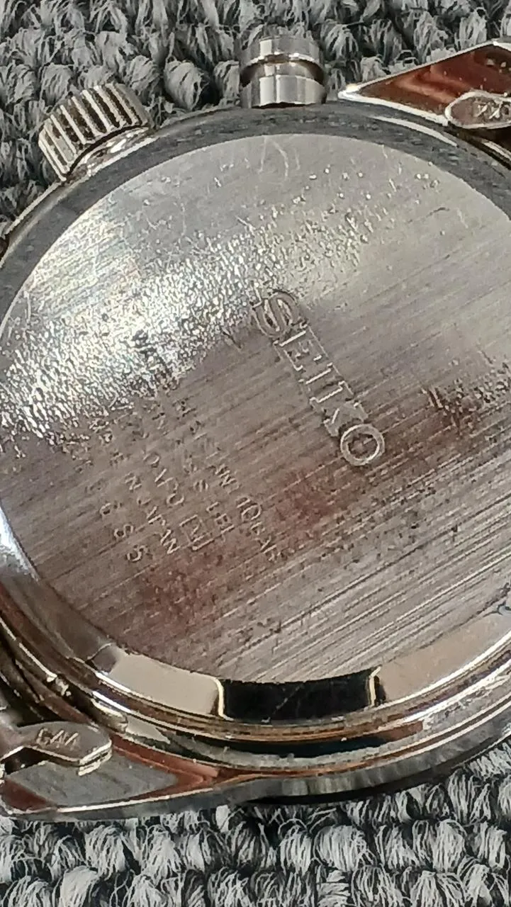 SEIKO Solar Quartz V172-0AP0